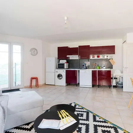 Appartamento T2 En Rez-de-jardin Avec Piscine, Garage Et Wifi à Narbonne-plage - Fr-1-409-208
