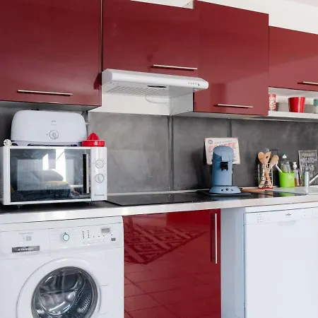 T2 En Rez-de-jardin Avec Piscine, Garage Et Wifi à Narbonne-plage - Fr-1-409-208 *