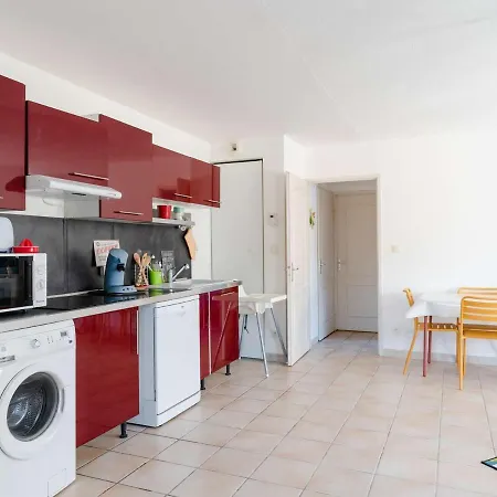 T2 En Rez-de-jardin Avec Piscine, Garage Et Wifi à Narbonne-plage - Fr-1-409-208