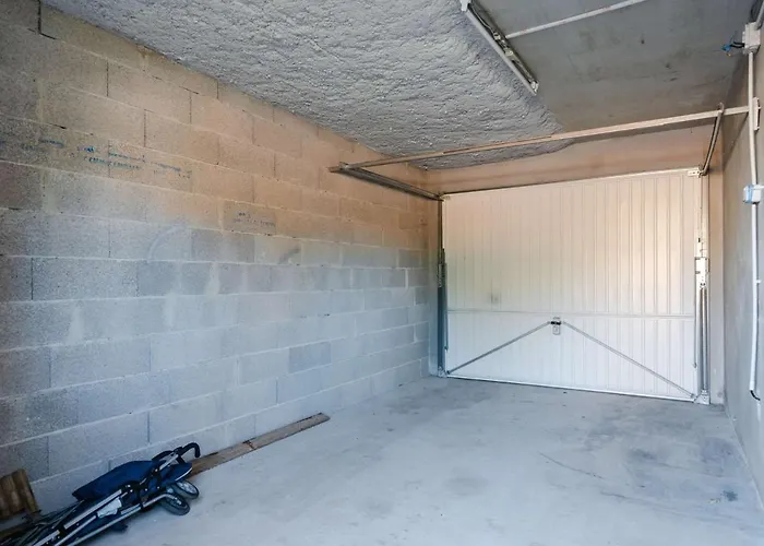 Apartman T2 En Rez-de-jardin Avec Piscine, Garage Et Wifi A Narbonne-plage - Fr-1-409-208